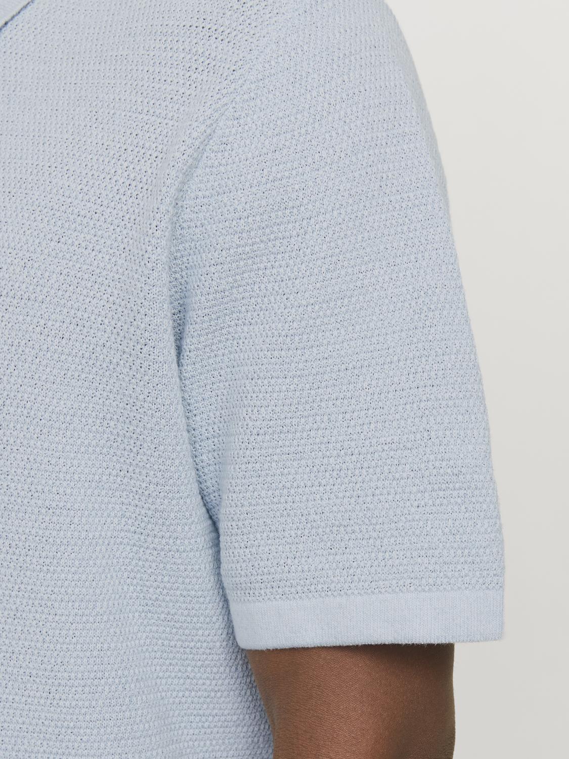 model_shot-detail